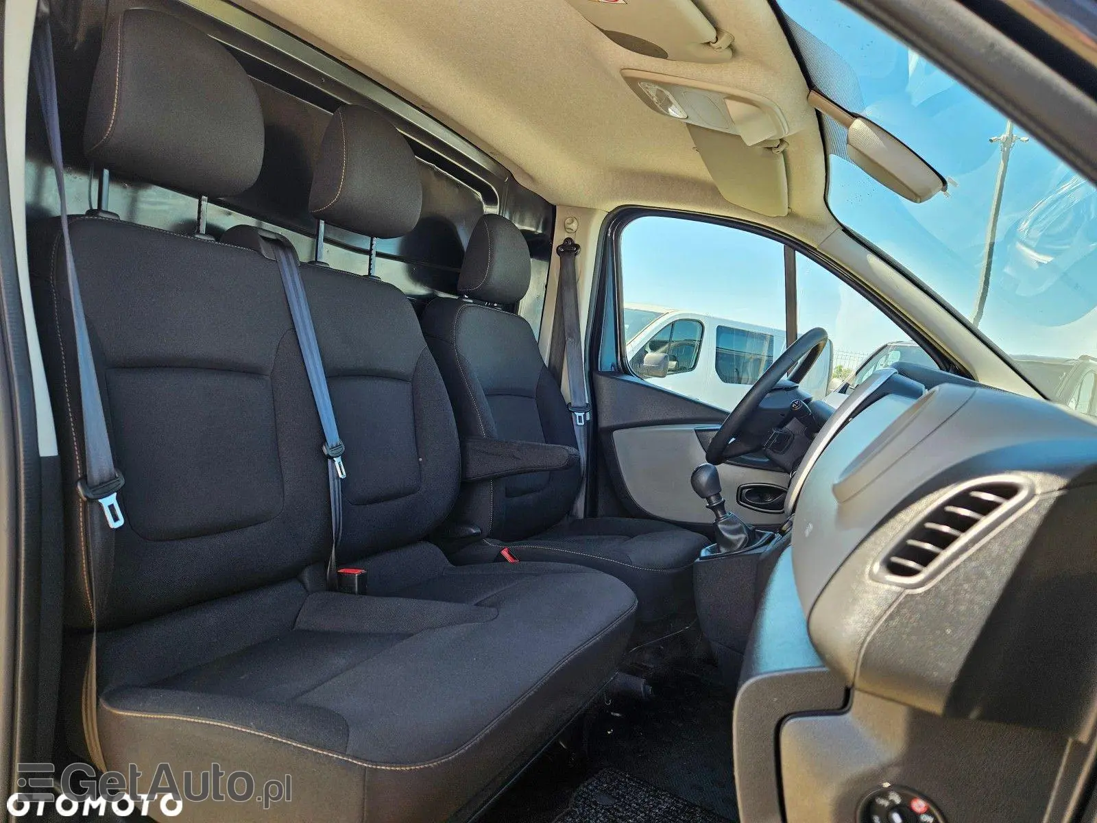 RENAULT Trafic L2H1P2 Business