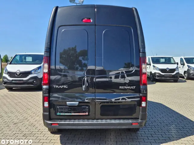 RENAULT Trafic L2H1P2 Business