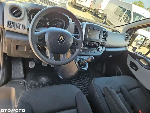 RENAULT Trafic L2H1P2 Business