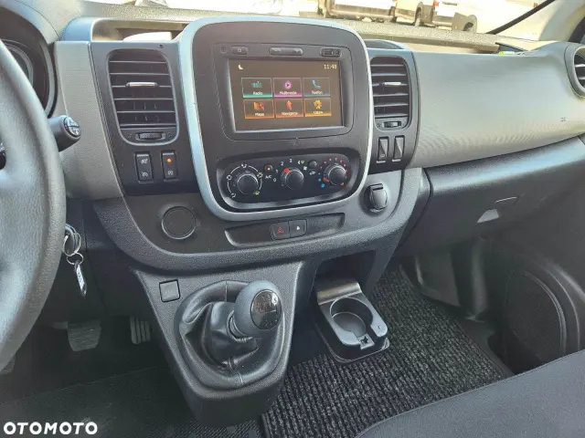 RENAULT Trafic L2H1P2 Business