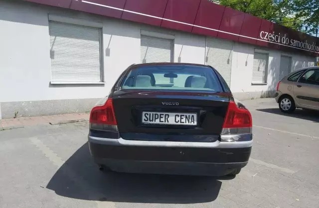 VOLVO S60 