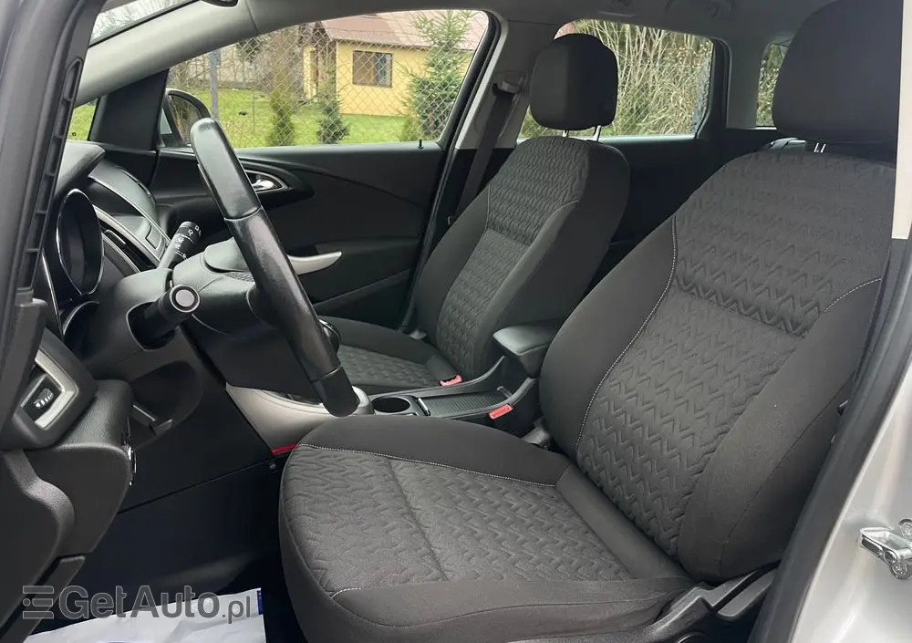 OPEL Astra 1.4 Turbo Active