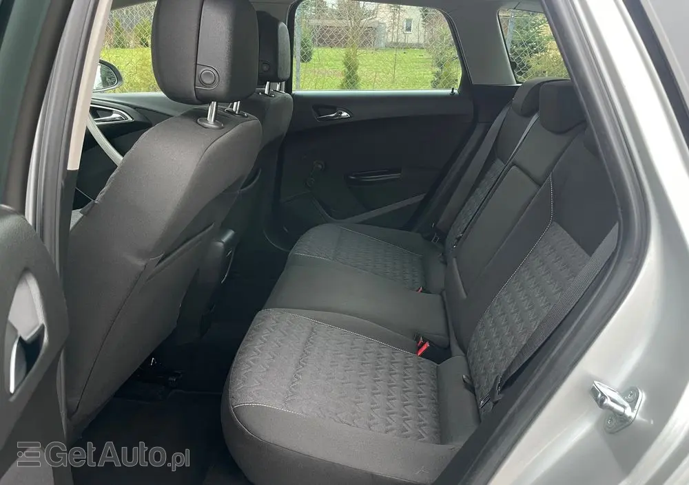 OPEL Astra 1.4 Turbo Active