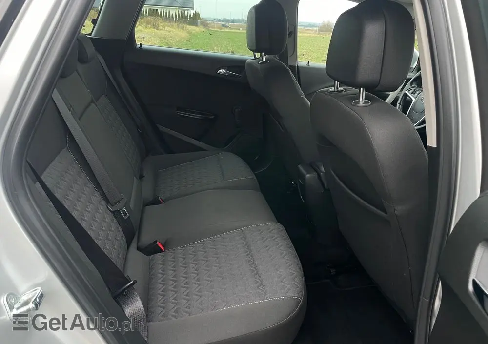 OPEL Astra 1.4 Turbo Active