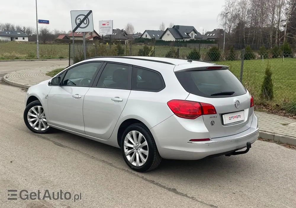 OPEL Astra 1.4 Turbo Active