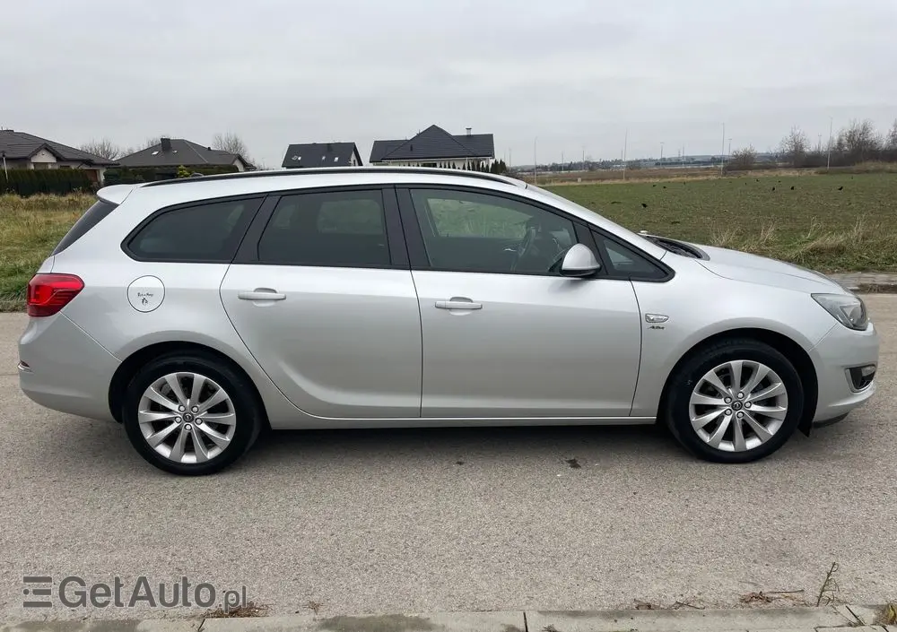 OPEL Astra 1.4 Turbo Active