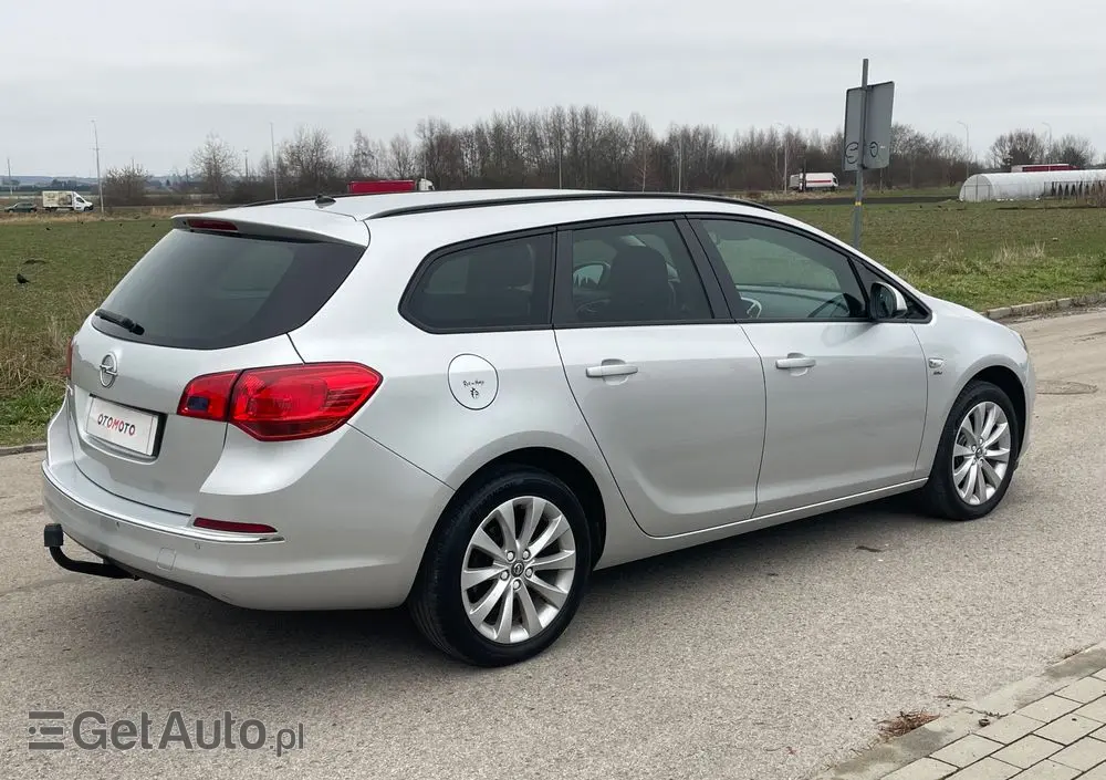 OPEL Astra 1.4 Turbo Active