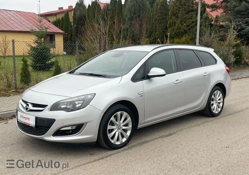OPEL Astra 1.4 Turbo Active