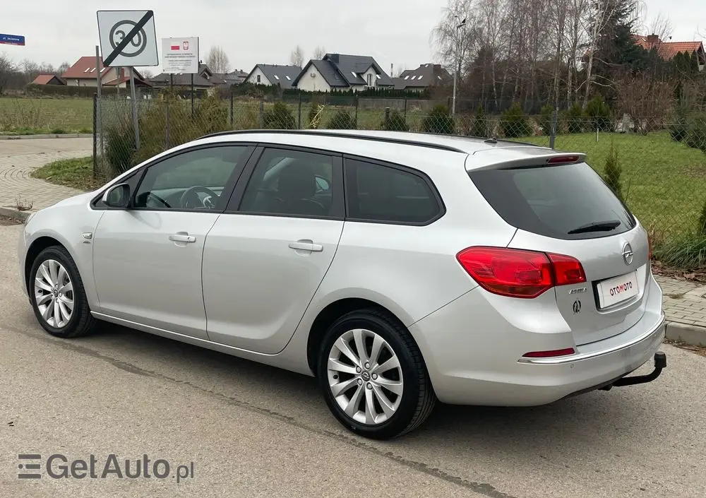 OPEL Astra 1.4 Turbo Active