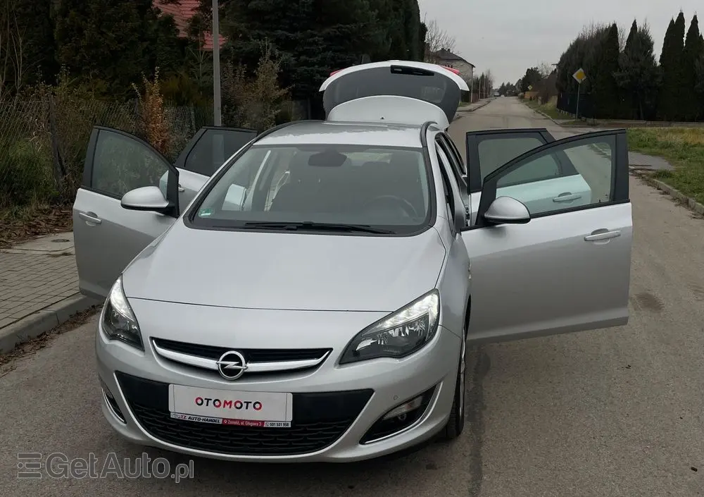 OPEL Astra 1.4 Turbo Active