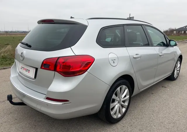 OPEL Astra 1.4 Turbo Active