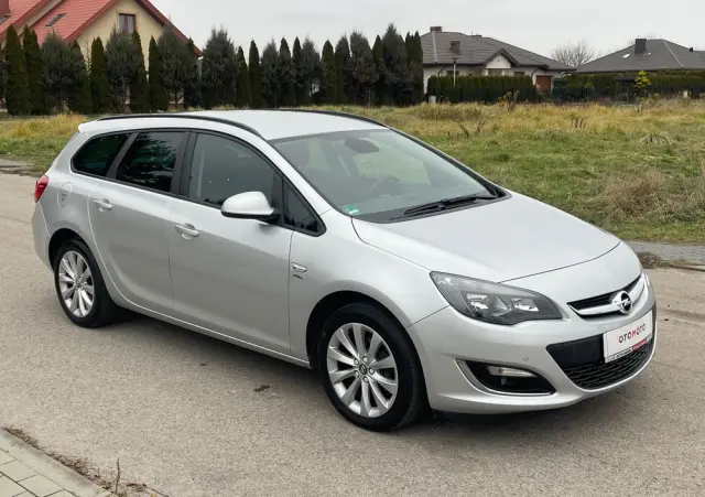 OPEL Astra 1.4 Turbo Active