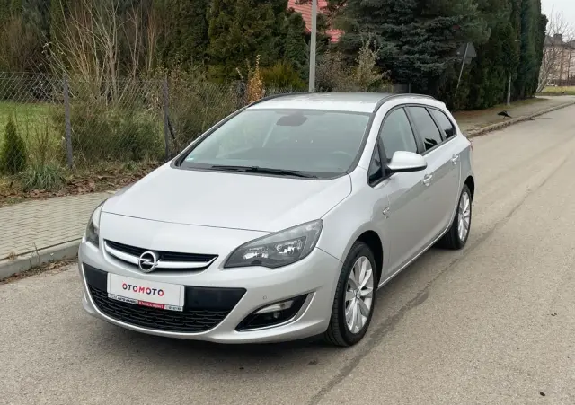 OPEL Astra 1.4 Turbo Active