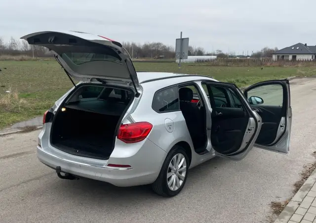 OPEL Astra 1.4 Turbo Active