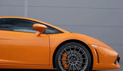 LAMBORGHINI Gallardo 