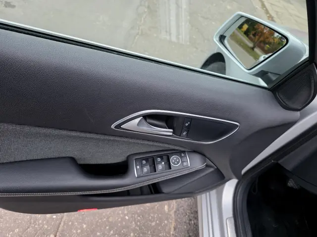 MERCEDES-BENZ Klasa A A