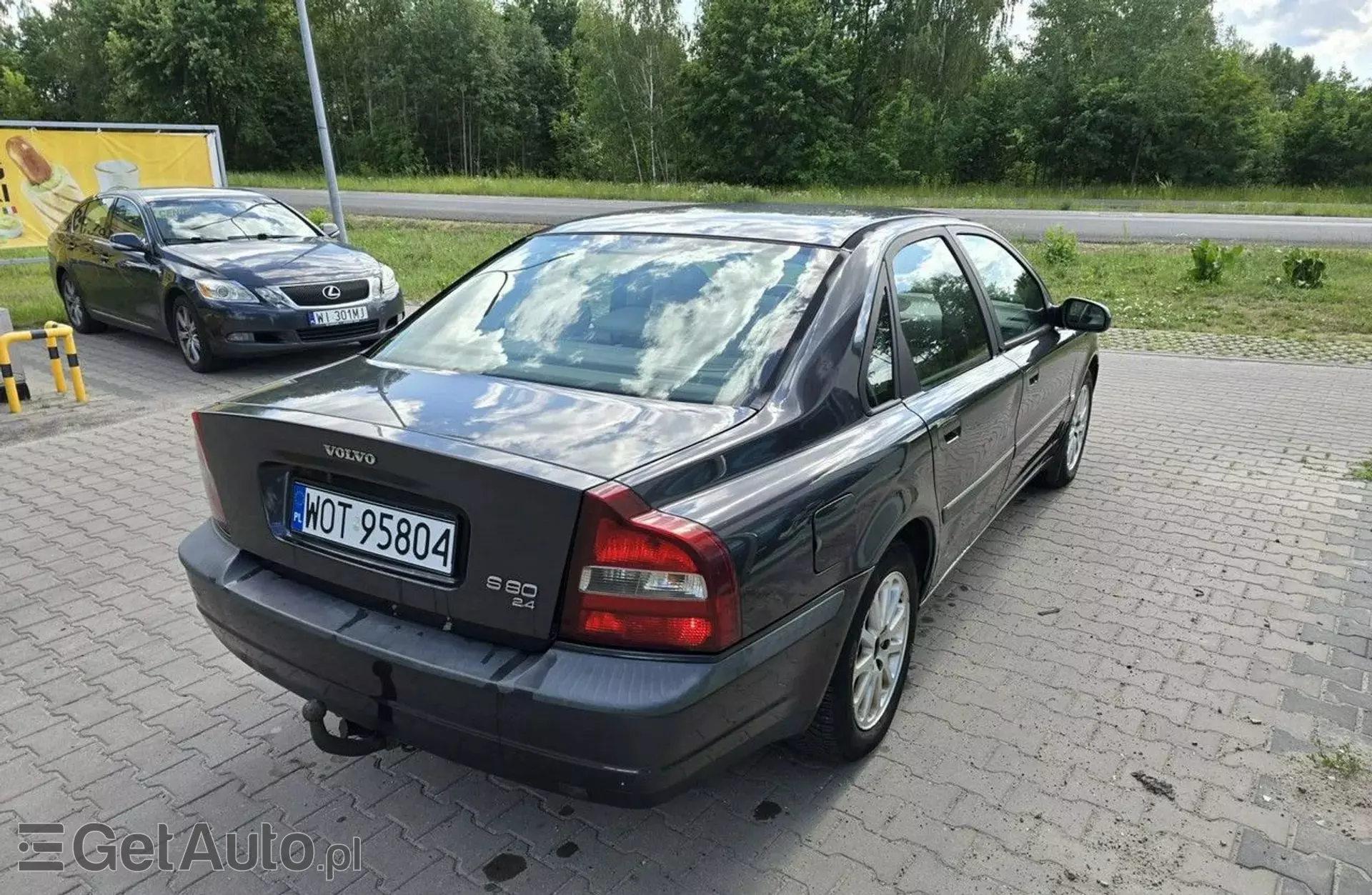 VOLVO S80 