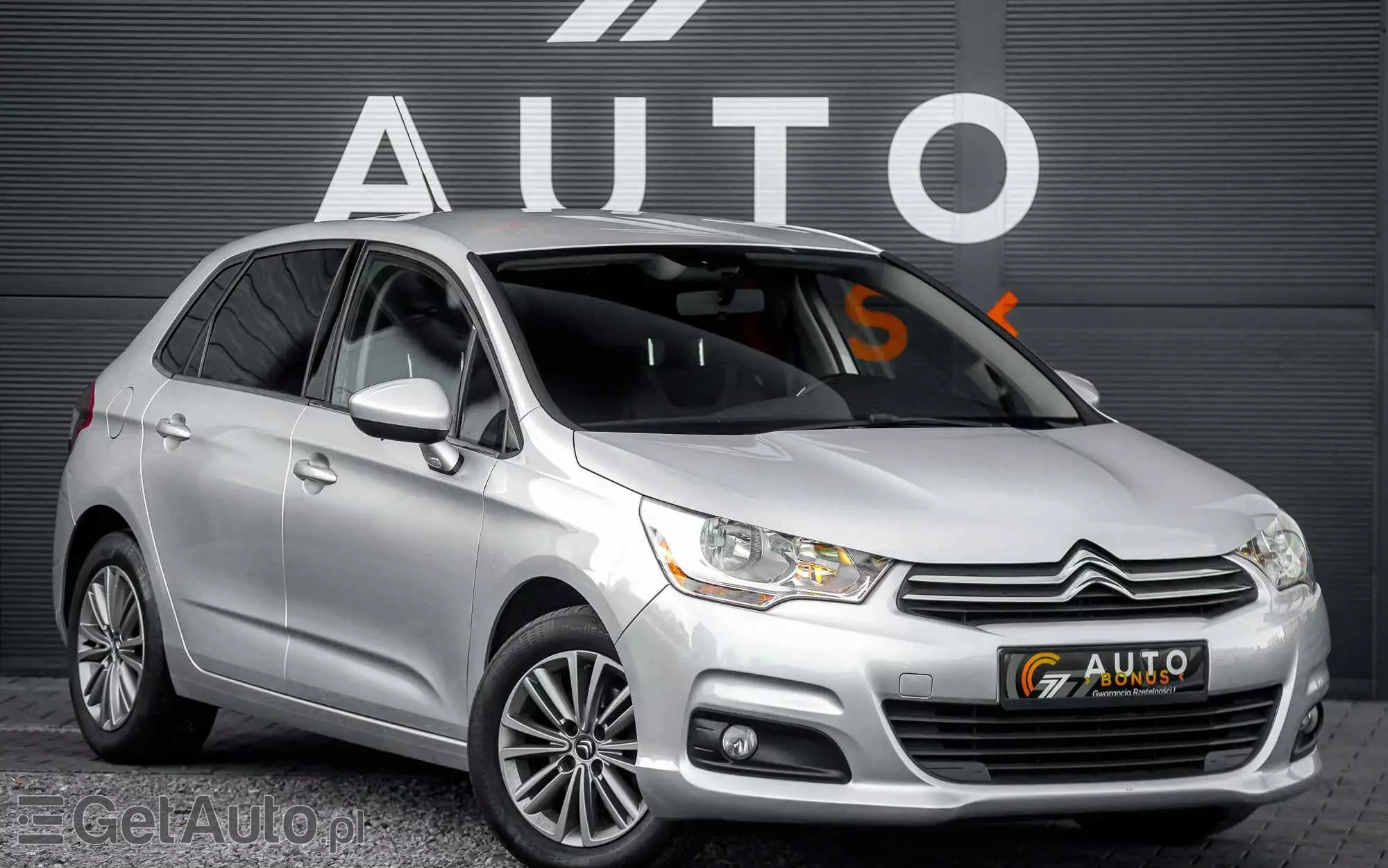 CITROËN C4 1.6 VTi Selection