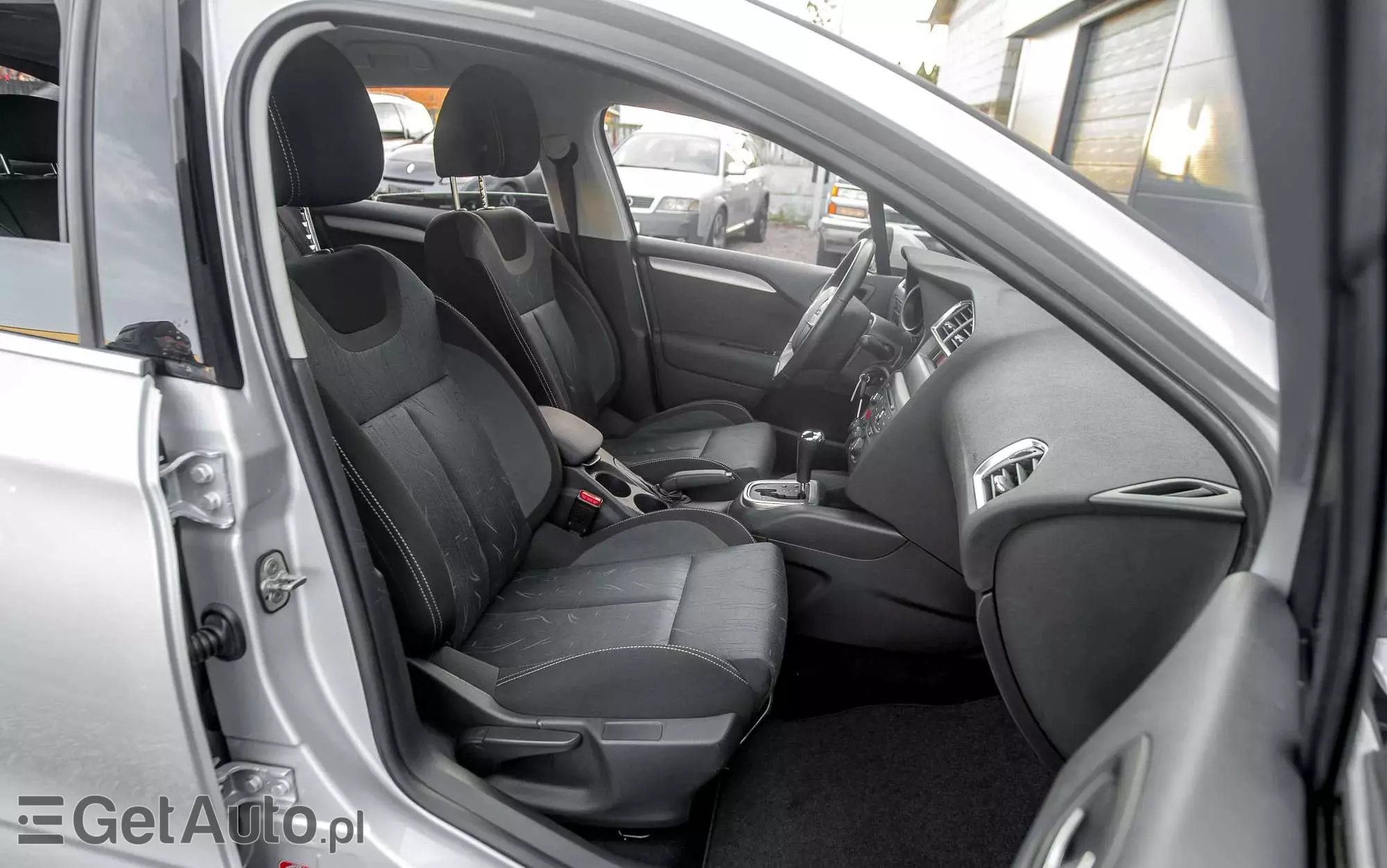 CITROËN C4 1.6 VTi Selection