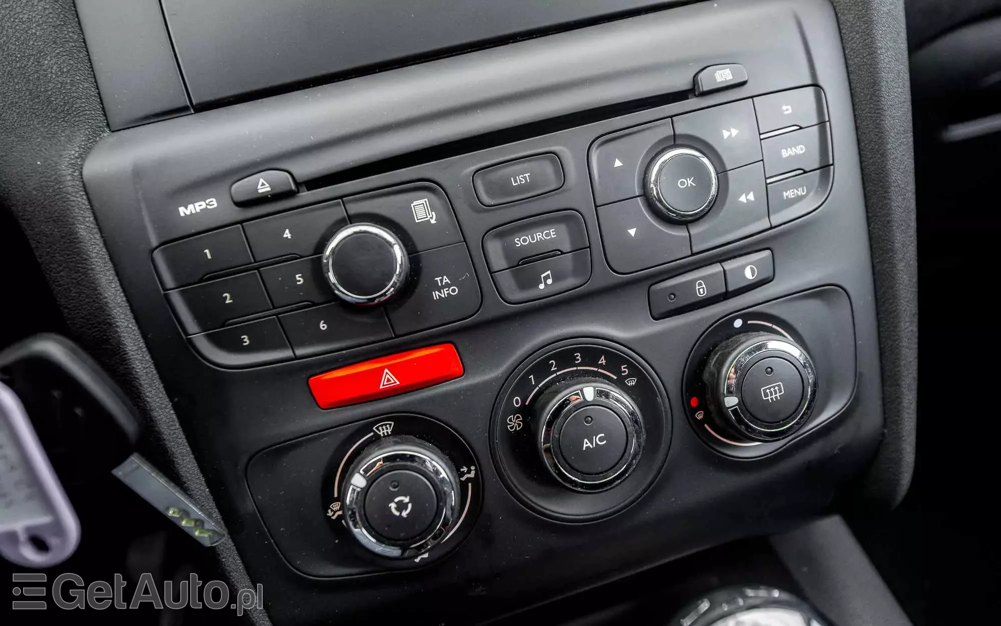 CITROËN C4 1.6 VTi Selection