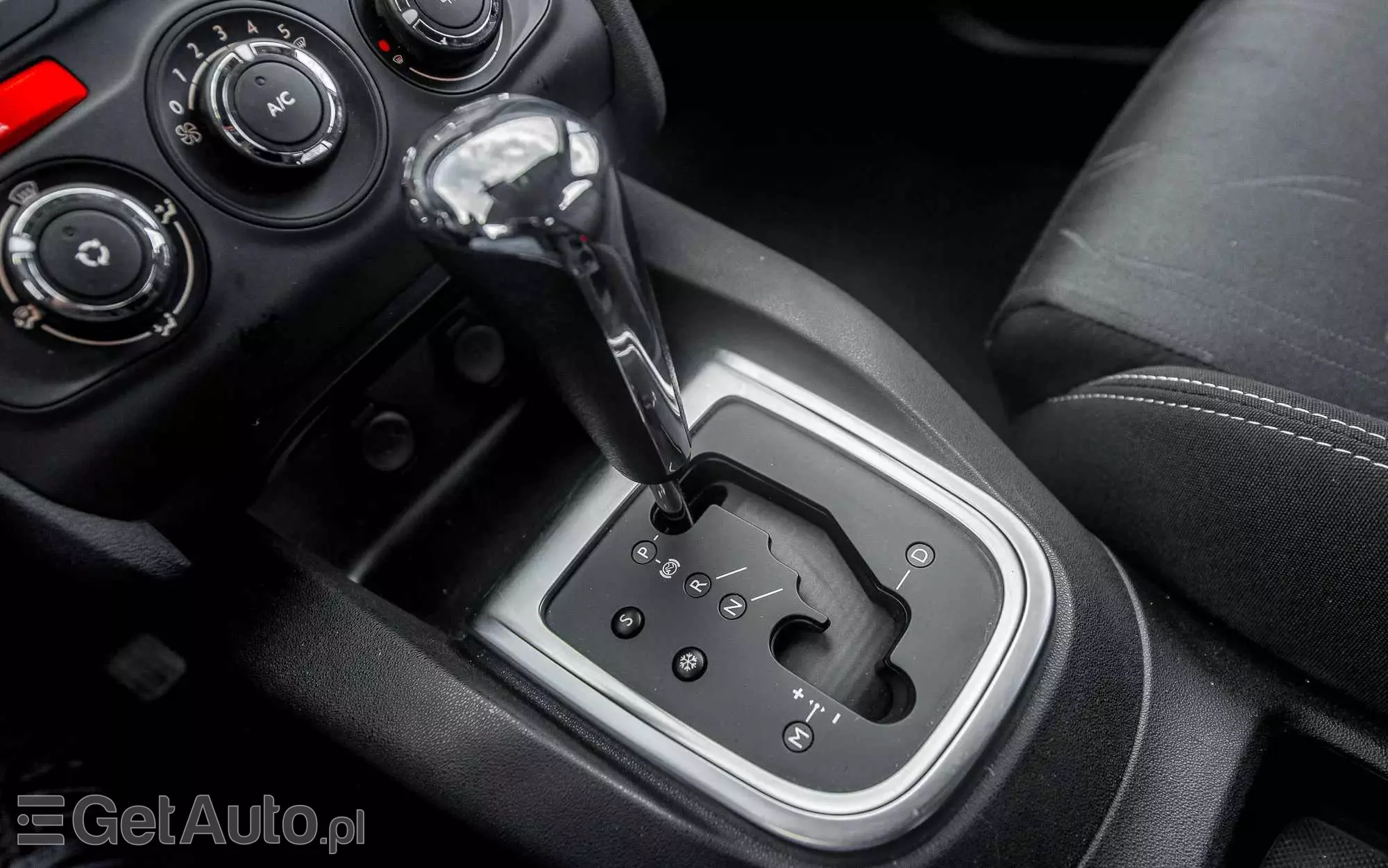 CITROËN C4 1.6 VTi Selection