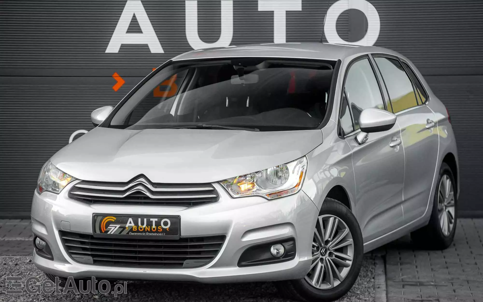 CITROËN C4 1.6 VTi Selection