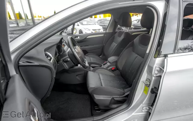 CITROËN C4 1.6 VTi Selection