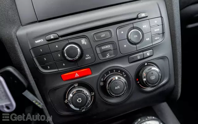 CITROËN C4 1.6 VTi Selection