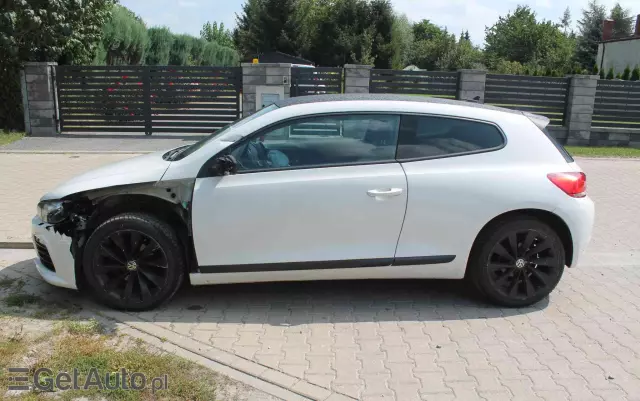 VOLKSWAGEN Scirocco 