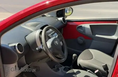 TOYOTA Aygo 