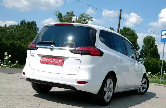 OPEL Zafira 