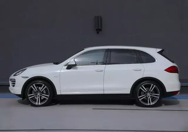 PORSCHE Cayenne Diesel