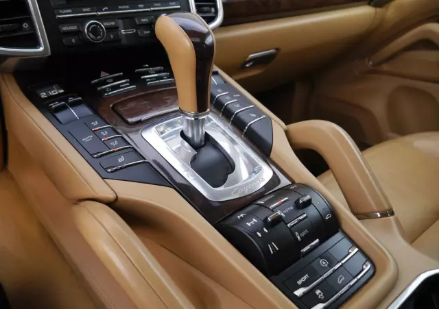 PORSCHE Cayenne Diesel