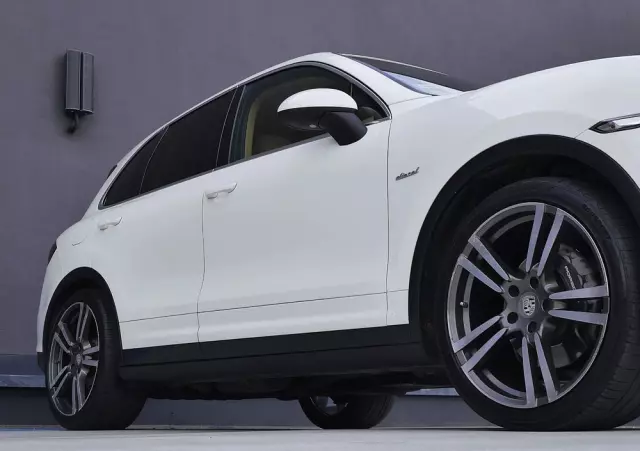 PORSCHE Cayenne Diesel