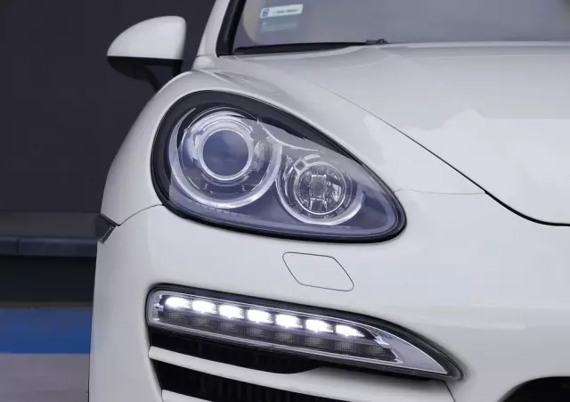 PORSCHE Cayenne Diesel