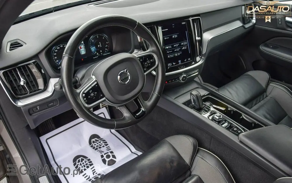 VOLVO V60 B4 D Geartronic RDesign