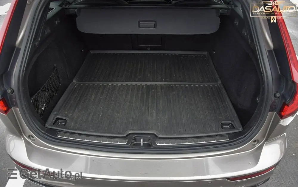 VOLVO V60 B4 D Geartronic RDesign