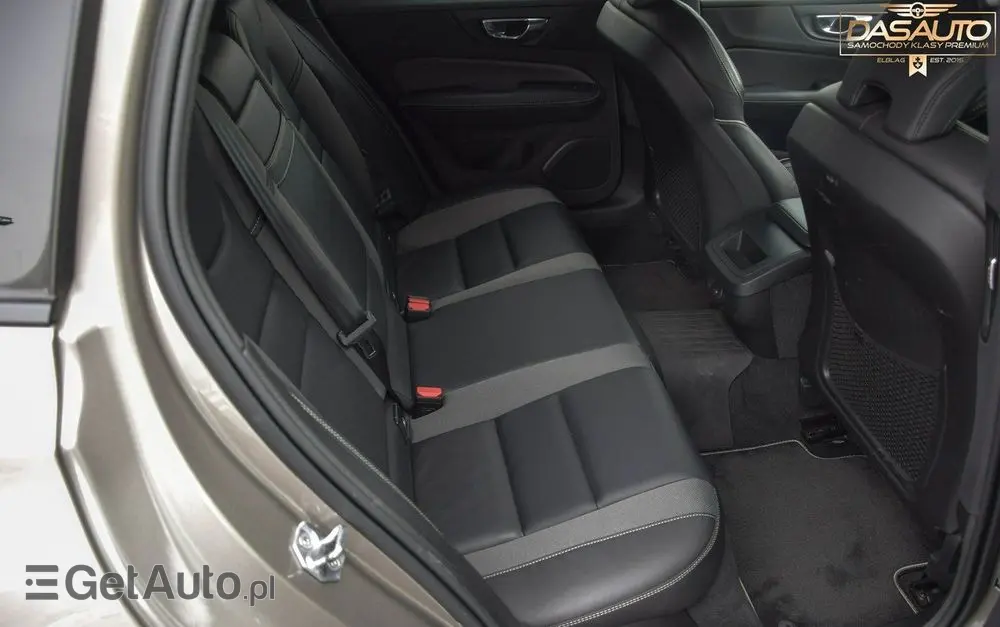 VOLVO V60 B4 D Geartronic RDesign