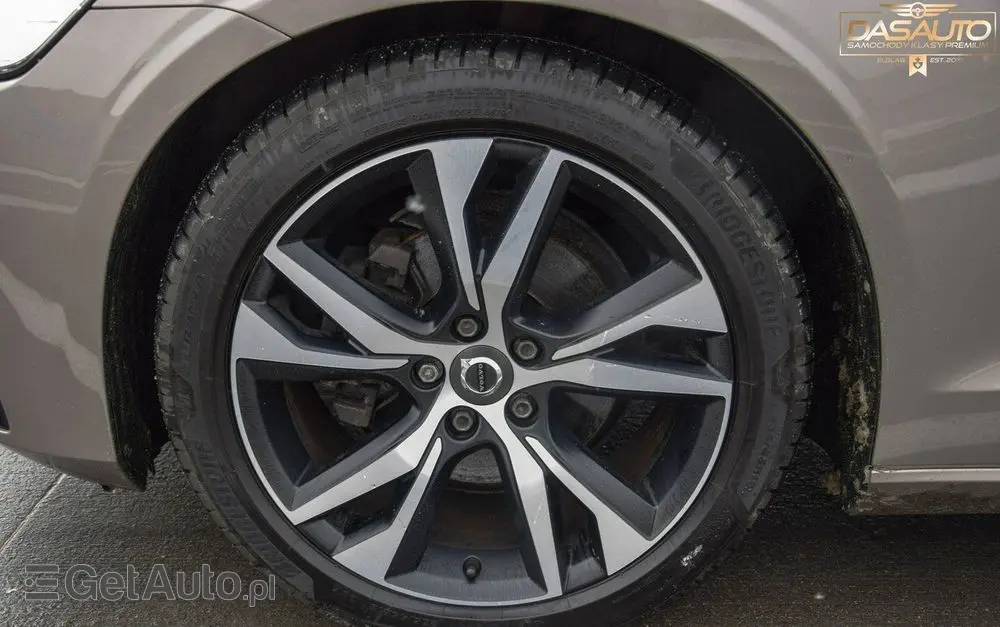 VOLVO V60 B4 D Geartronic RDesign