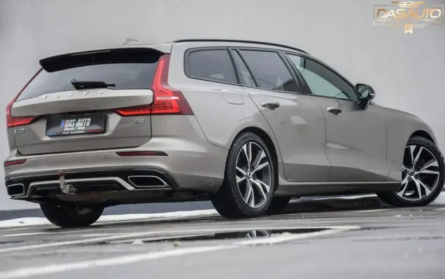 VOLVO V60 B4 D Geartronic RDesign