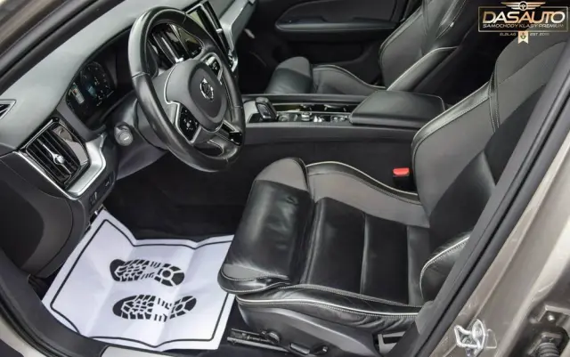 VOLVO V60 B4 D Geartronic RDesign