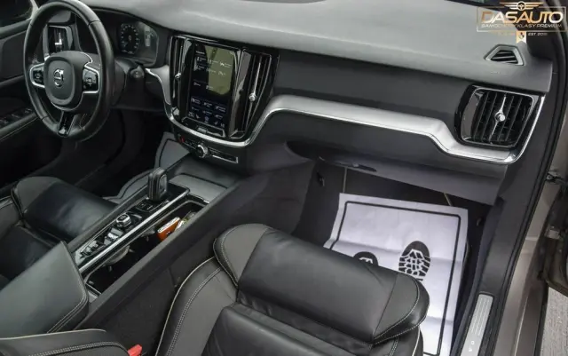 VOLVO V60 B4 D Geartronic RDesign