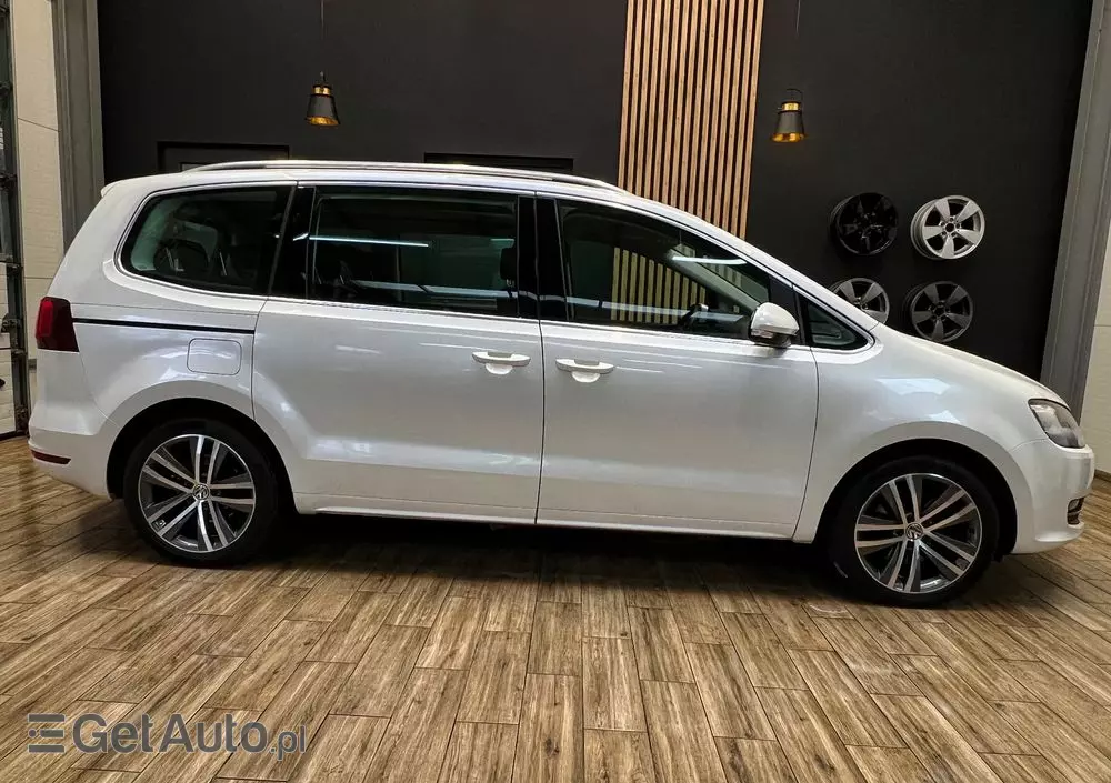VOLKSWAGEN Sharan 2.0 TDI BMT Highline DSG