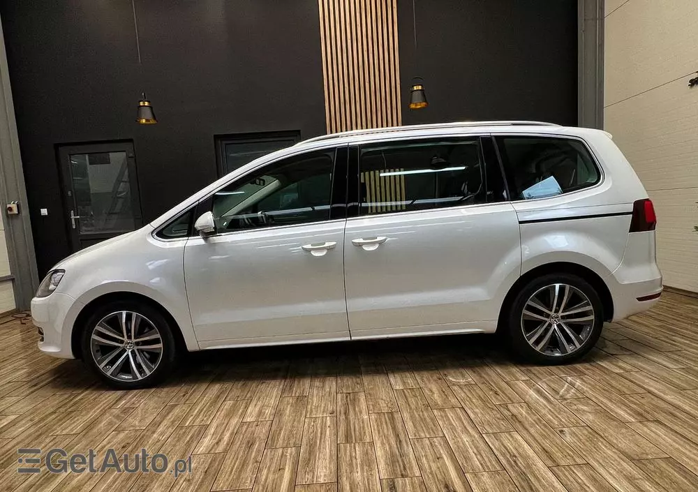 VOLKSWAGEN Sharan 2.0 TDI BMT Highline DSG
