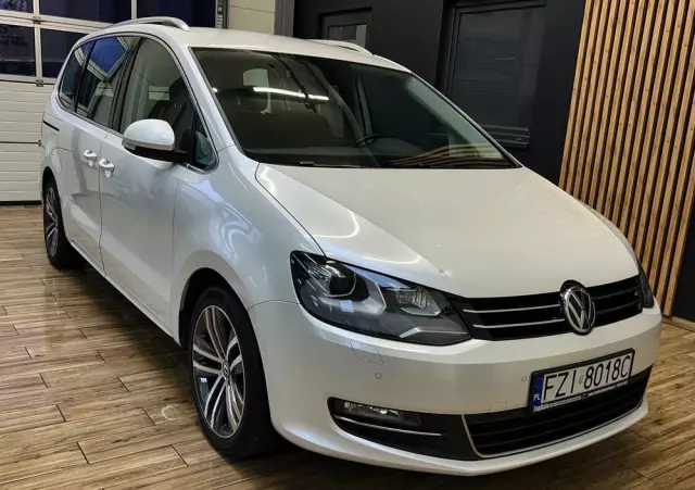 VOLKSWAGEN Sharan 2.0 TDI BMT Highline DSG