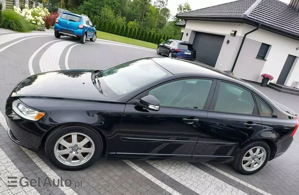 VOLVO S40 