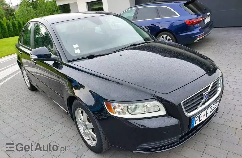 VOLVO S40 