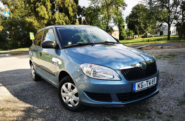 SKODA Fabia 