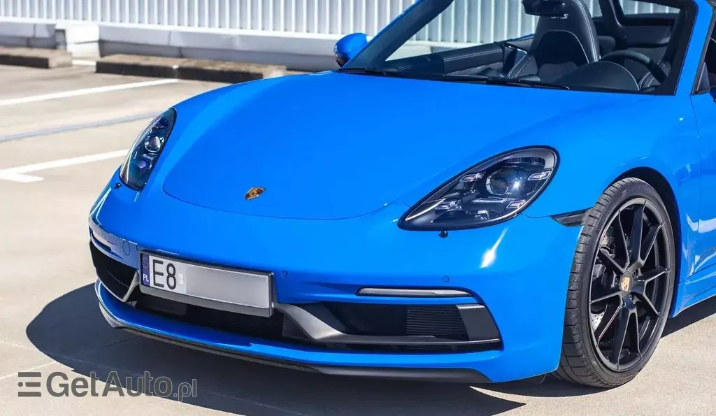 PORSCHE 718 Boxster 