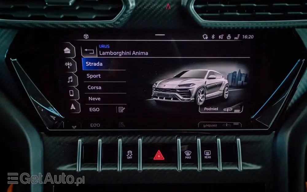 LAMBORGHINI Urus Standard